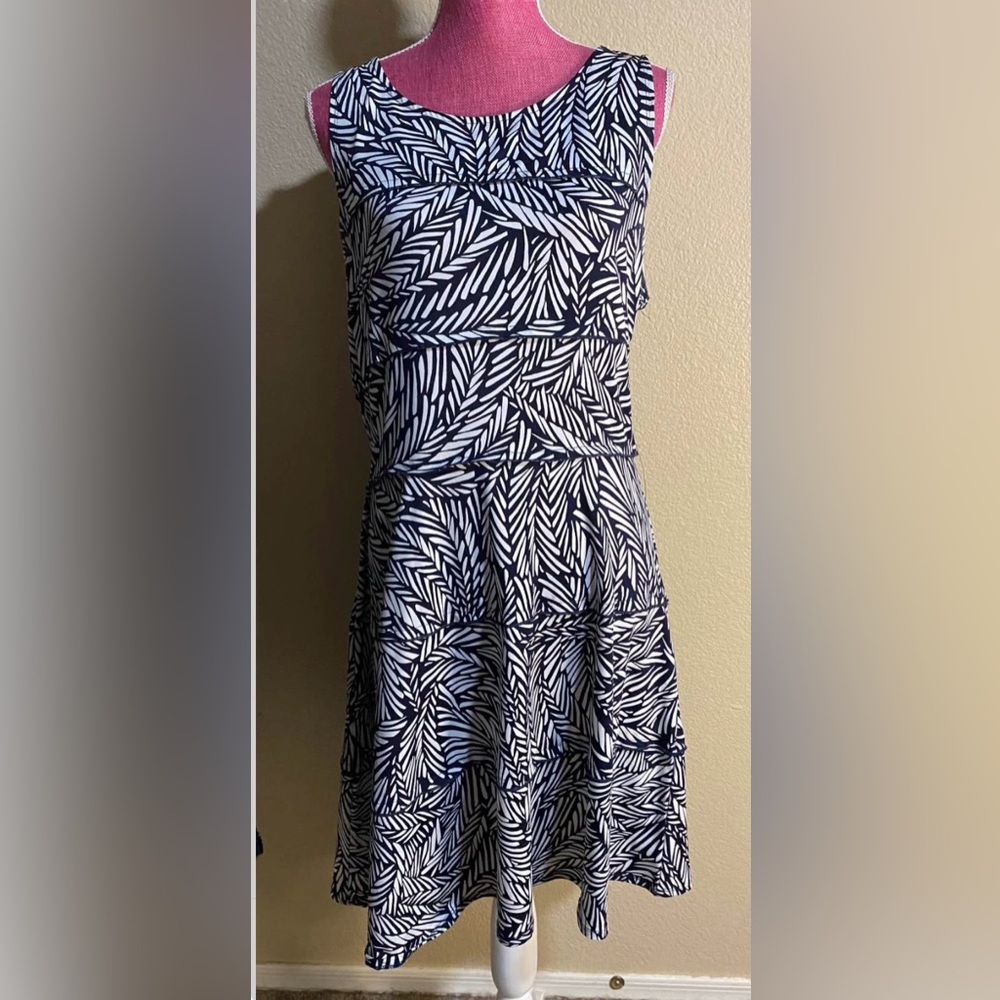 Perceptions Navy and White Patterned Dress